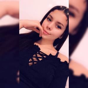 Meet your Posher, Yeli